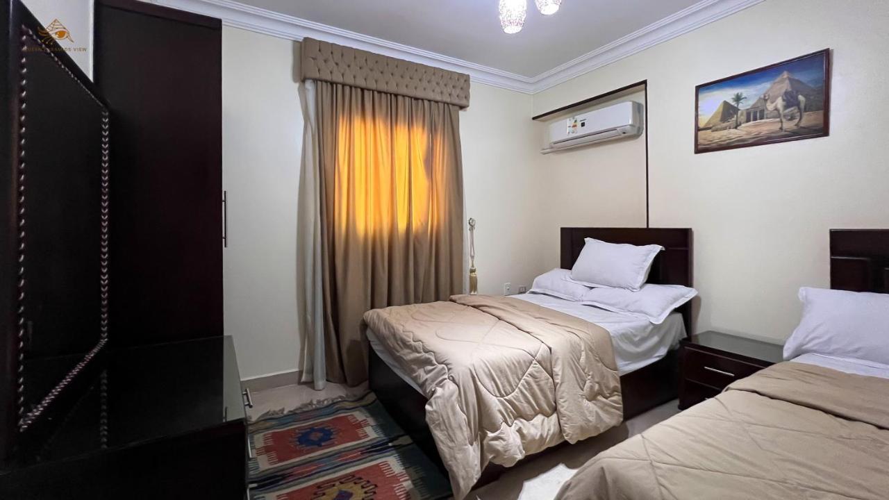 Queen Pyramids View Apartment Cairo Exterior photo